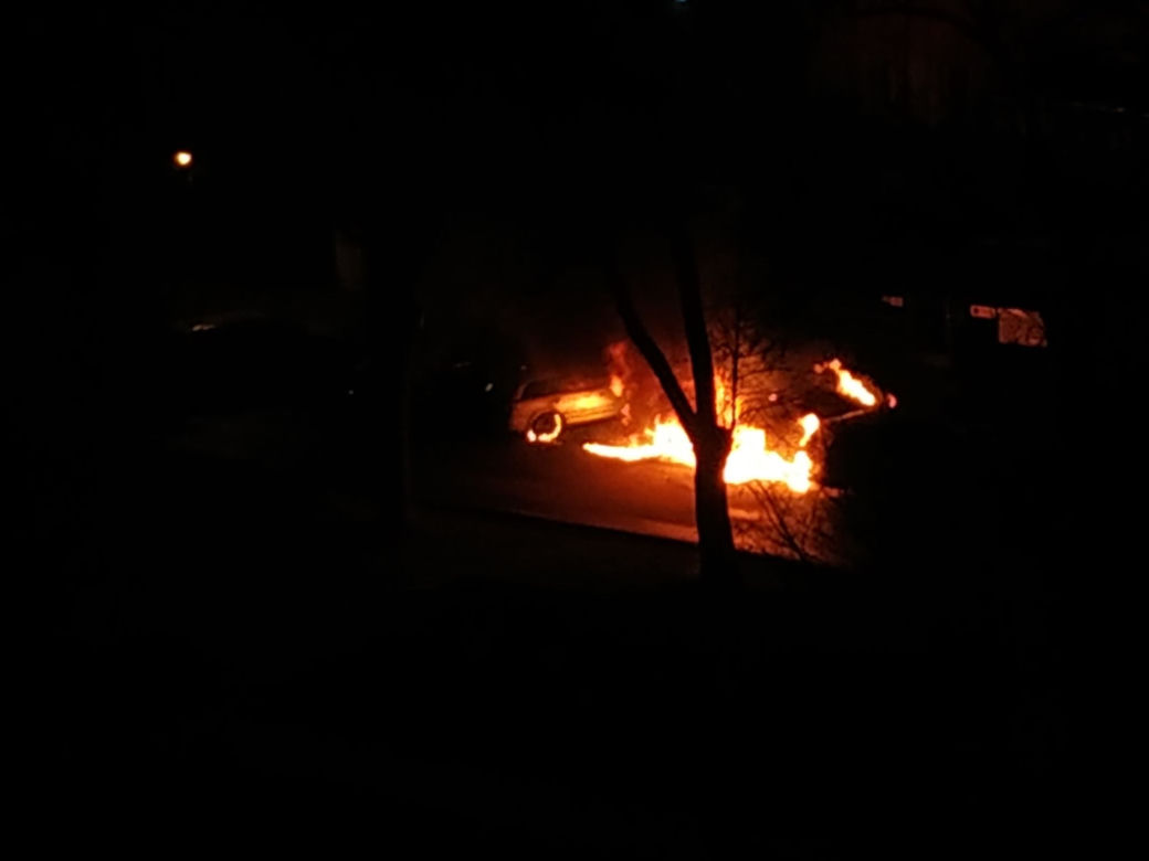 ​Pożar aut na Targówku 
