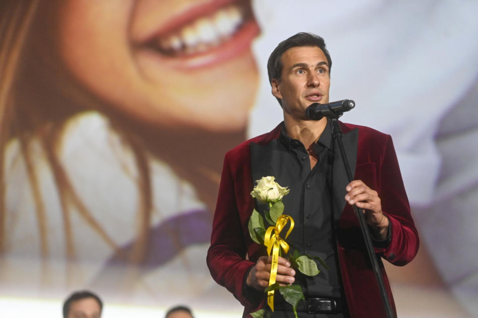 Najmłodszy syn Jarosława Bieniuka zostanie wielką gwiazdą! Dopiero pożegnał się z przedszkolem
