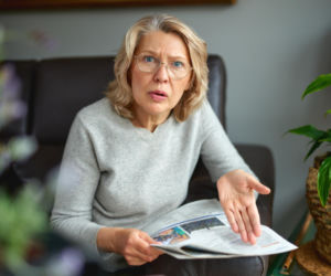  12 absurdalnych konfliktów z teściową po narodzinach dziecka