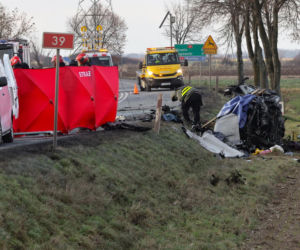 Zielęcice. Sześć osób zginęło w wypadku. Prokuratura wszczęła śledztwo [ZDJĘCIA]