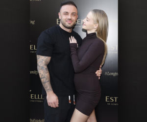 Ciężarna Karolina Pisarek bryluje na salonach. Jej brzuszek robi wrażenie