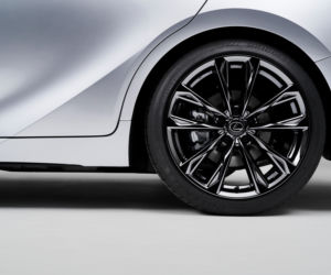 2021 Lexus IS