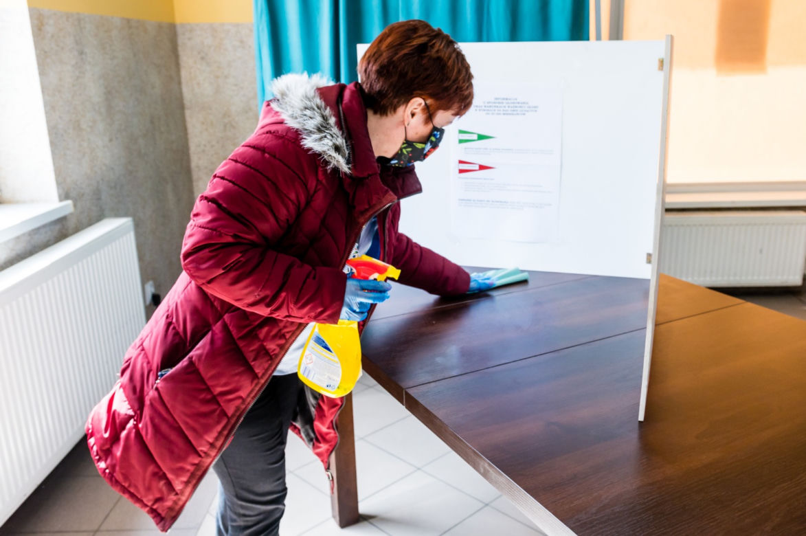 Wybory w czasie pandemii koronawirusa