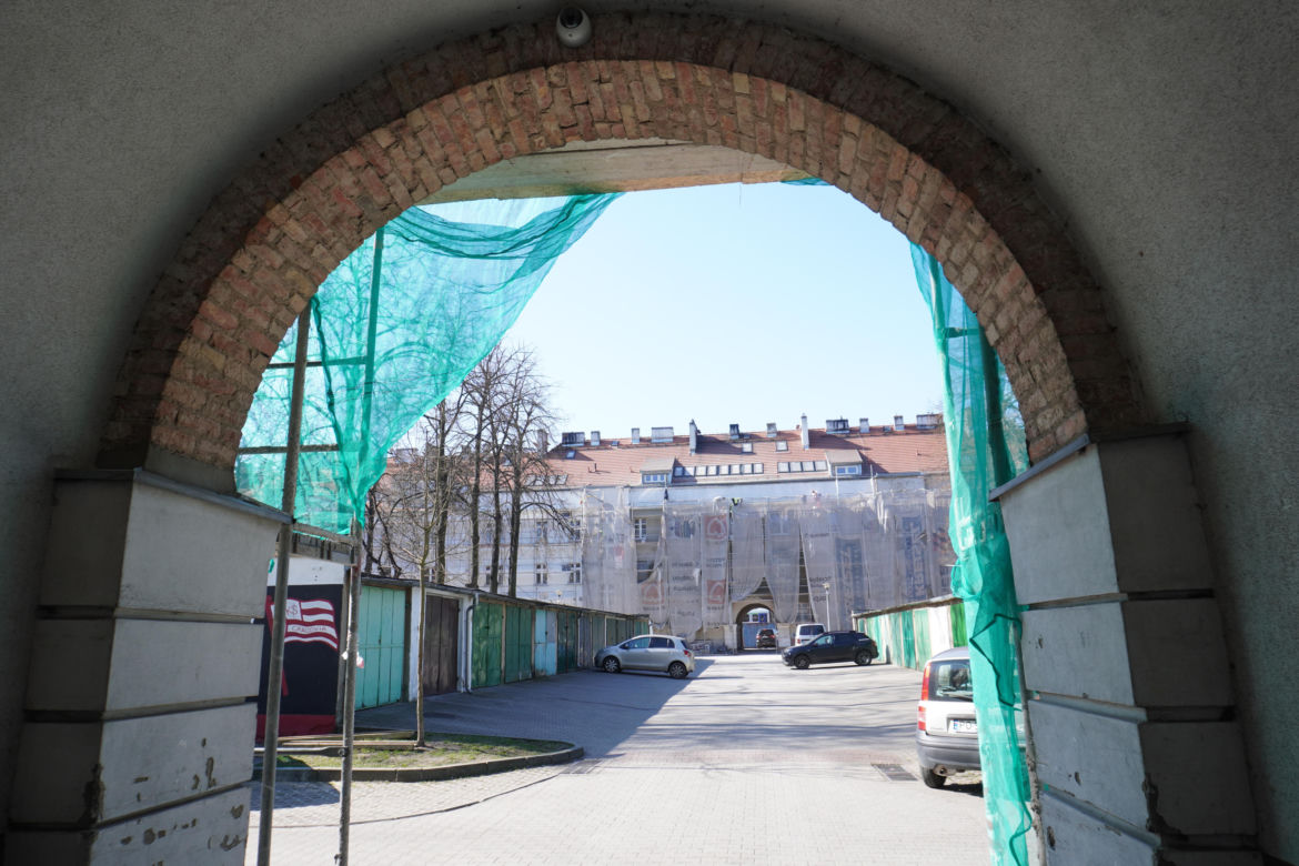 Na Wildzie znajduje się największe podwórko na świecie