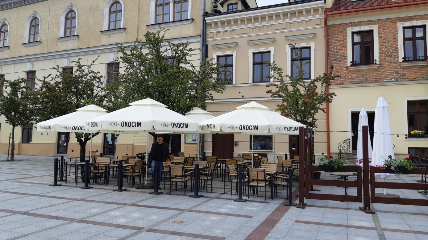 Ogródki kawiarniane na tarnowskim Rynku otwarte!