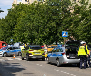 Tychy: Znów ta hulajnoga! 9-latek wjechał wprost pod samochód. Huk niósł się przez całą okolicę