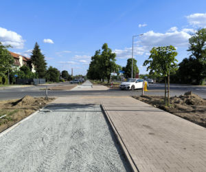 Budowa ścieżki rowerowej na leszczyńskim Gronowie