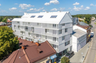 Dom Uniwersalny w Otwocku od MFR-MGR Architekci