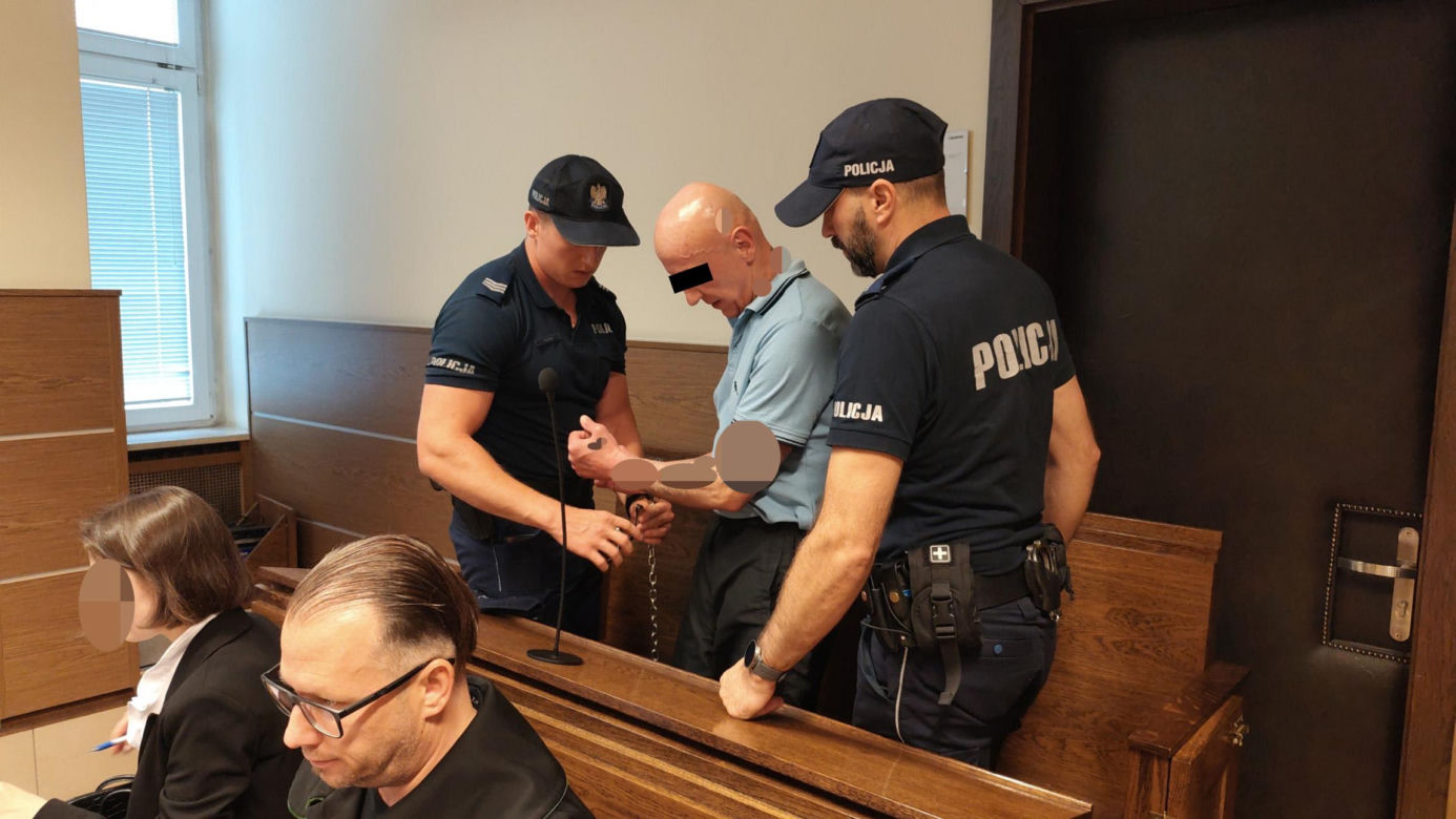 Zabili starszą Panią dla 180 zł. Ciało ukryli w wersalce