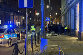 Obywatel Rosji driftował po Placu Zbawiciela