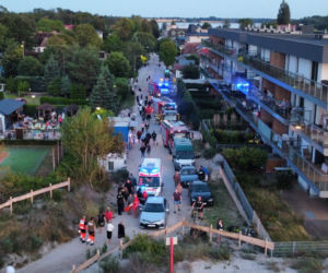 Bałtyk bywa bezlitosny! Na plaży w Dziwnowie topiło się siedem osób, jedna wymagała hospitalizacji