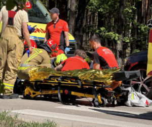 65-latka potrącona na pasach pod Legionowem. Kobieta trafiła do szpitala