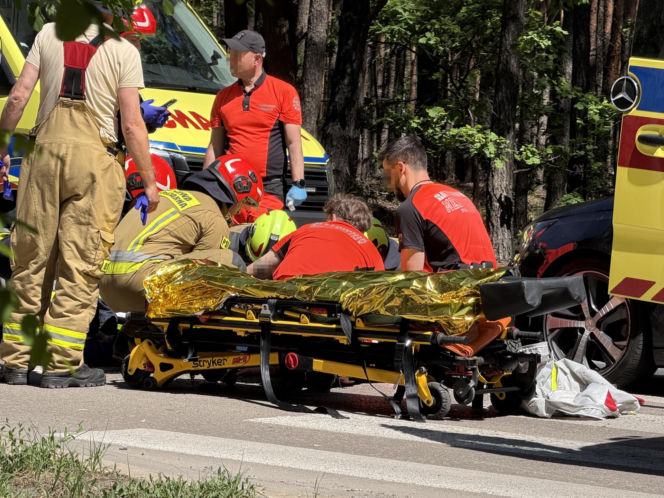 65-latka potrącona na pasach pod Legionowem. Kobieta trafiła do szpitala