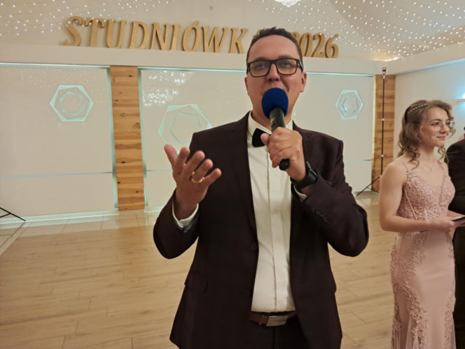 Studniówka 2026 maturzystów Zespołu Szkół Zawodowych nr 1 w Starachowicach