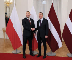 Prezydent Karol Nawrocki z wizytą na Łotwie. Główne tematy to bezpieczeństwo i sytuacja na Bałtyku