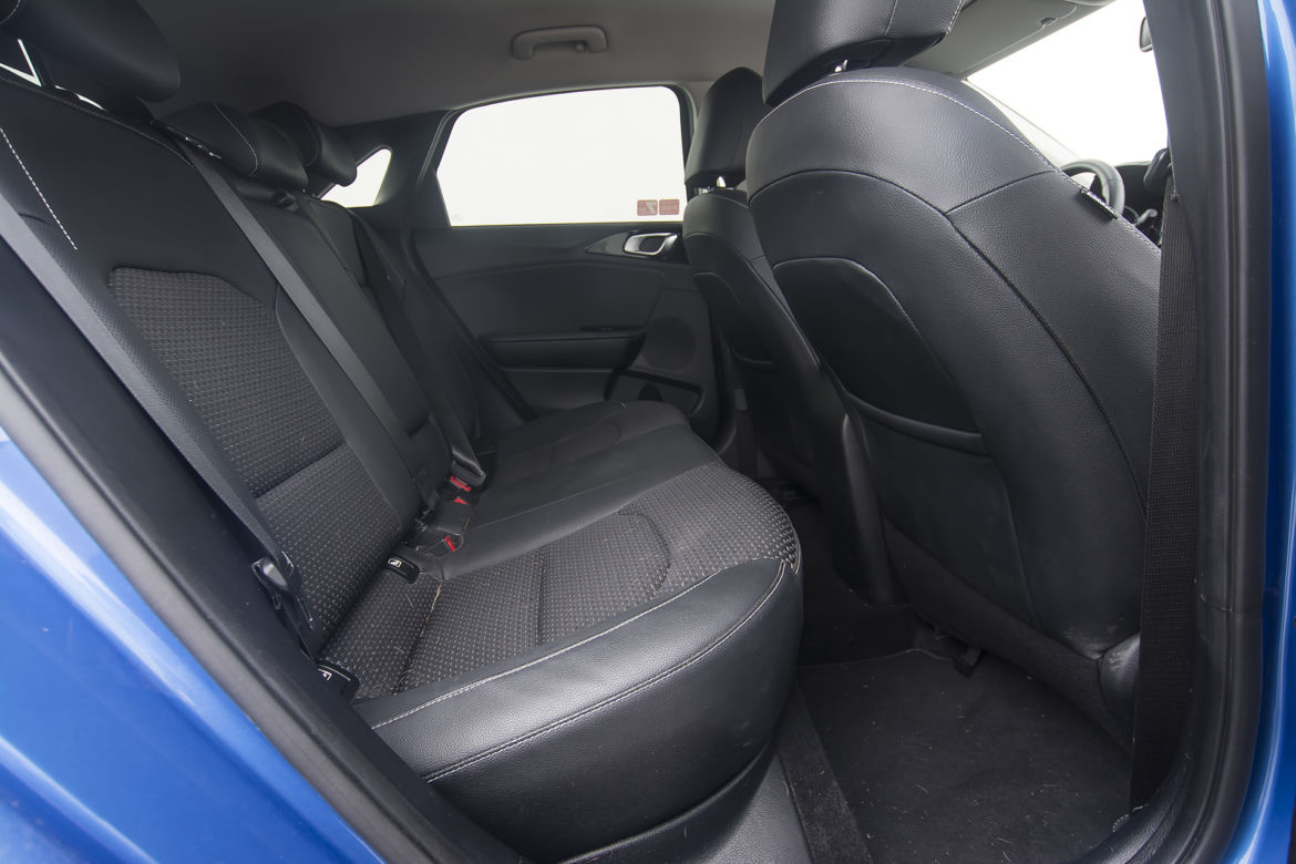 Kia Ceed L 1.4 T-GDI 140 KM