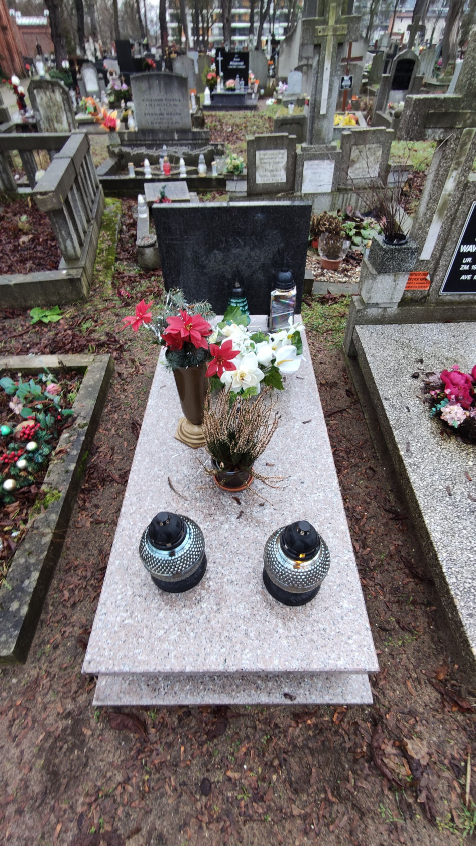 Aktor Leonard Pietraszak spocznie obok matki w Bydgoszczy