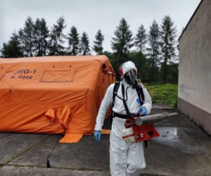 Koronawirus. W Nowym Sączu działa punkt poboru wymazów. Ruszyły badania przesiewowe