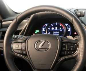 Lexus ES 300h F Sport