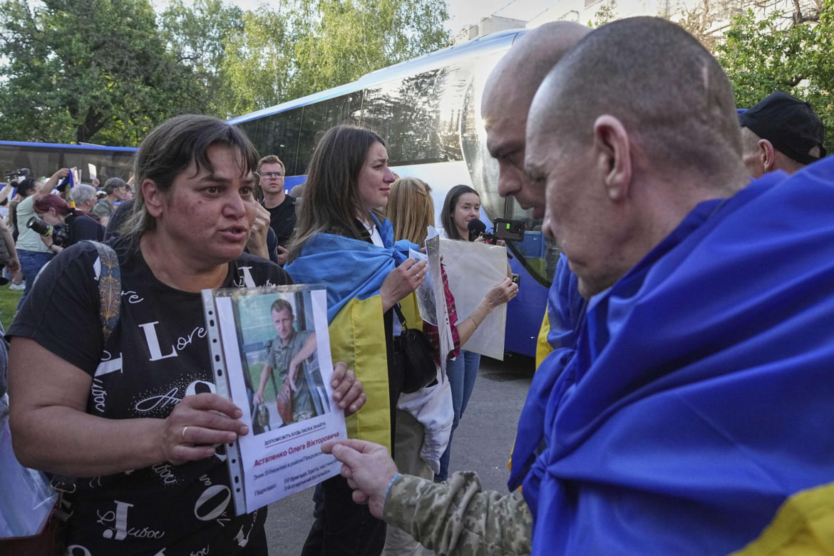 Zakończyła się trzecia część wymiany jeńców wojennych między Ukrainą a Rosją