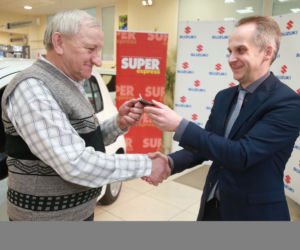 PAN STANISŁAW WYGRAŁ SUZUKI W ZDRAPCE SUPER EXPRESS-U.
