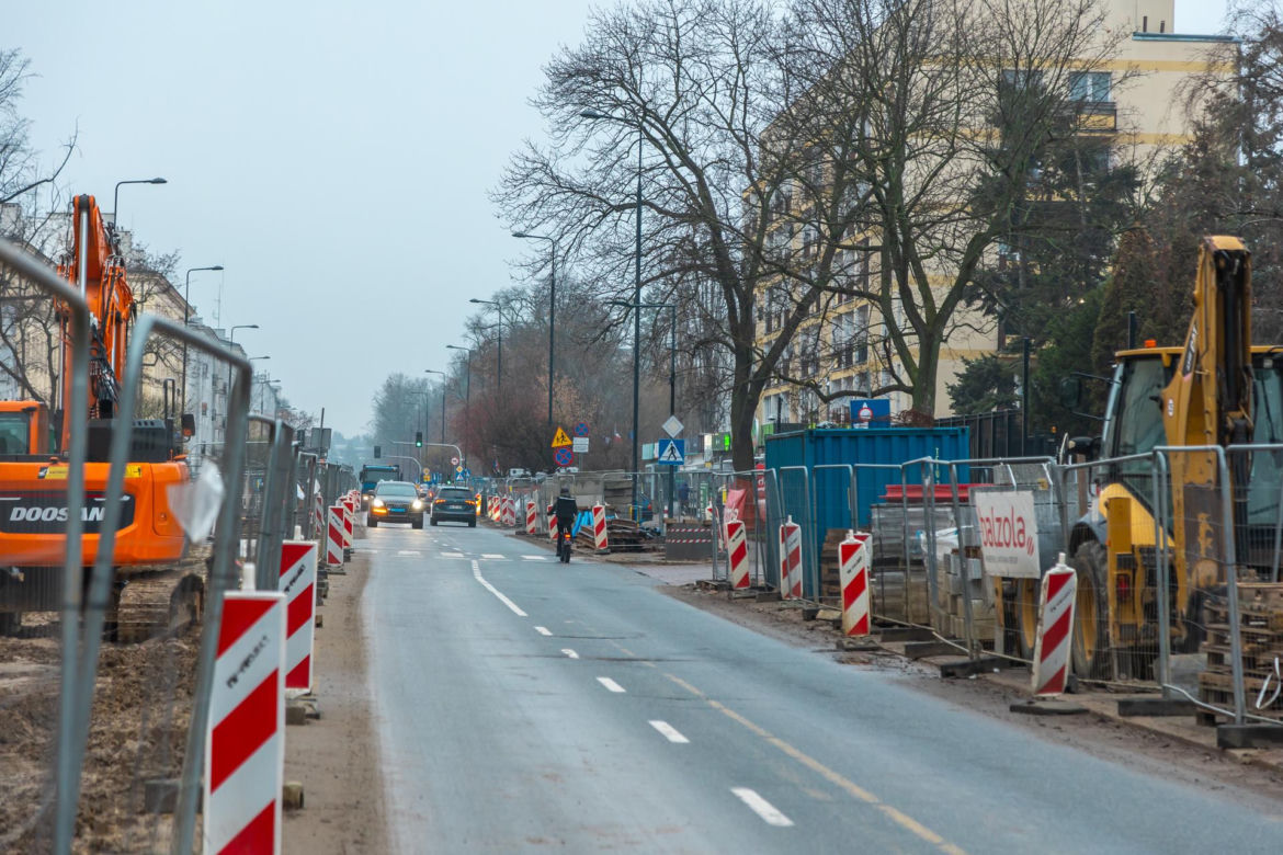 Budowa tramwaju na Rakowieckiej w Warszawie w styczniu 2025 r.