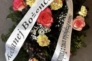 Pogrzeb Bożeny Dykiel przyciągnął tłumy. Pojawił się wieniec od Sławy Przybylskiej