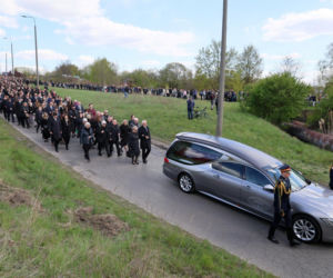 Poseł Łukasz Litewka spoczął w honorowym miejscu