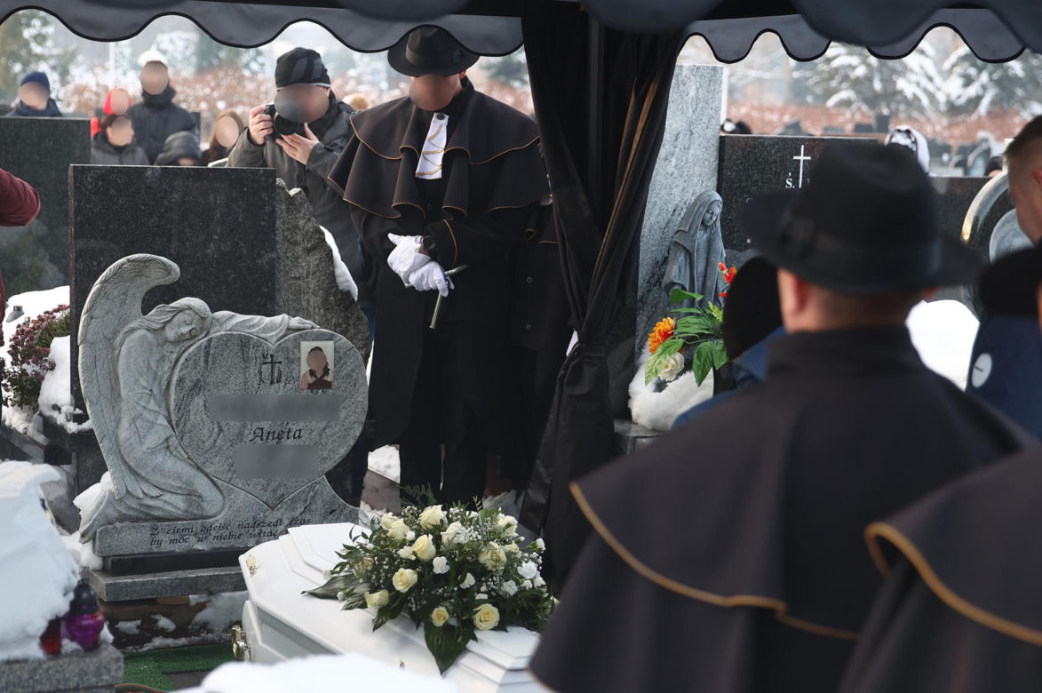 Pogrzeb Natalki z Andrychowa. Wzruszający gest kolegów i koleżanek 