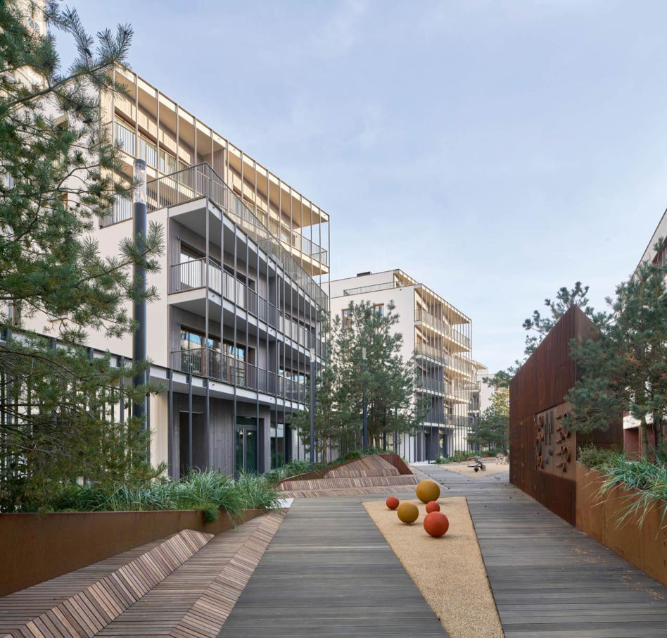 Nr 12/2024: Waterfront II w Gdyni, proj. JEMS Architekci