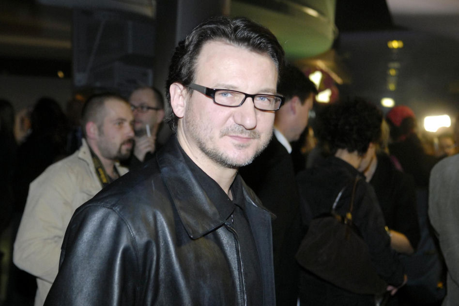 Robert Więckiewicz zaczynał w technikum budowlanym. Tak wyglądała jego niezwykła metamorfoza