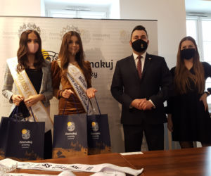 Wiktoria Ciochanowska i Ewelina Gutowska