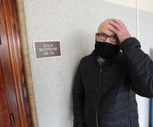 Naczelniczka niewinna. Szymonek utonął w niezabezpieczonej studzience kanalizacyjnej