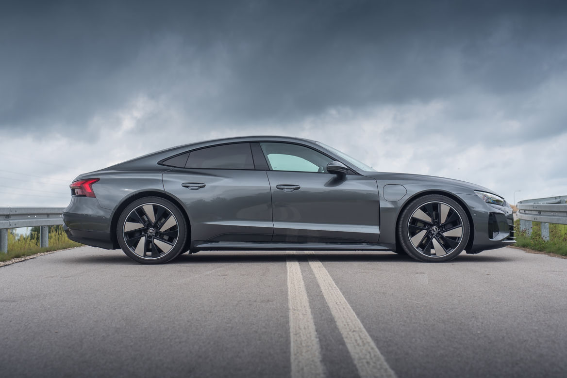 Audi e-tron GT quattro