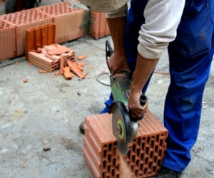 Cięcie pustaków ceramicznych