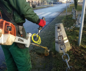 W tym roku zima nie zaskoczy drogowców! Wyjechali na drogi… KOSIARKAMI
