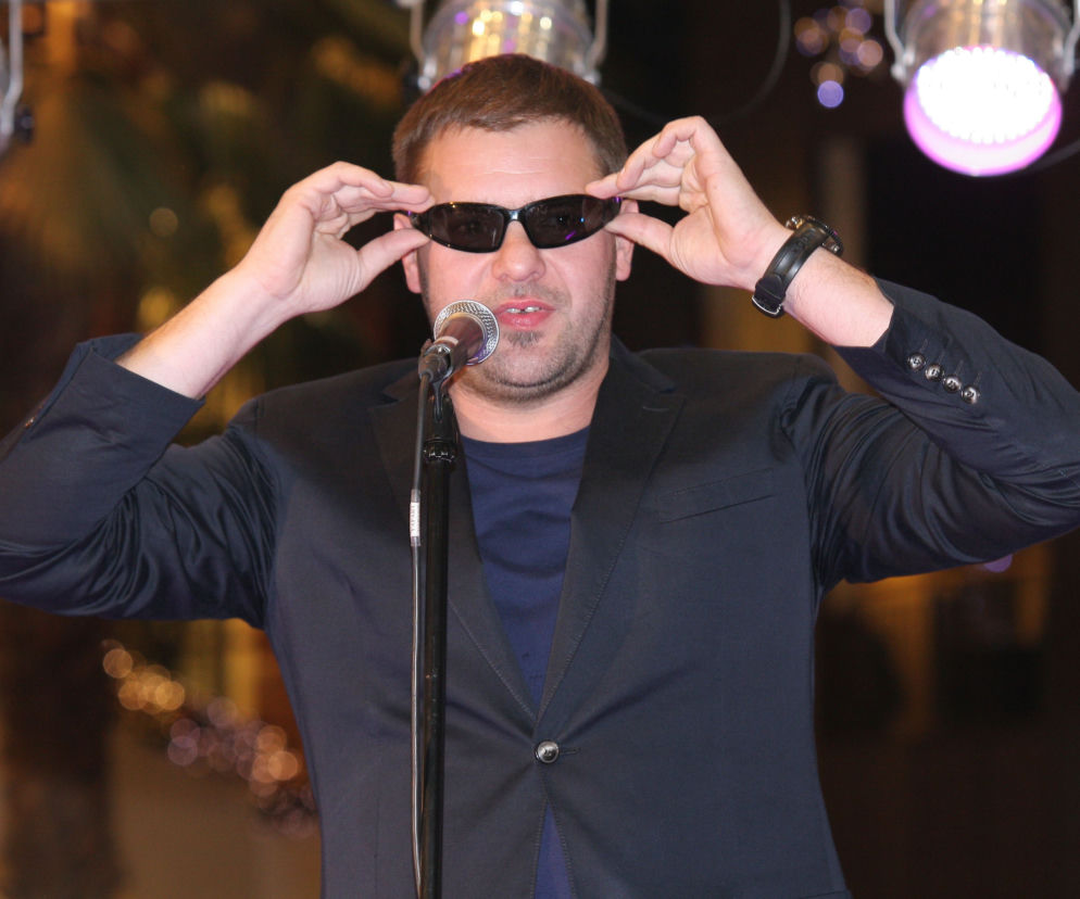 TOMASZ KAROLAK