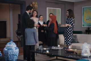 Dziedzictwo, odcinek 830: Oficjalne zaręczyny Nany i Yamana! Wymienią się obrączkami i staną się narzeczonymi w obecności bliskich - ZDJĘCIA