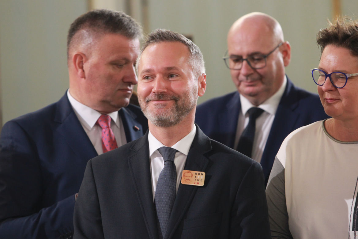 Wałęsa ujawnia, ile ma pieniędzy