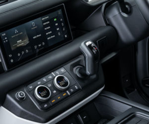Land Rover Defender 90