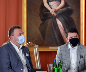Muzeum im. Witolda Gombrowicza we Wsoli ze wsparciem kolejnych firm