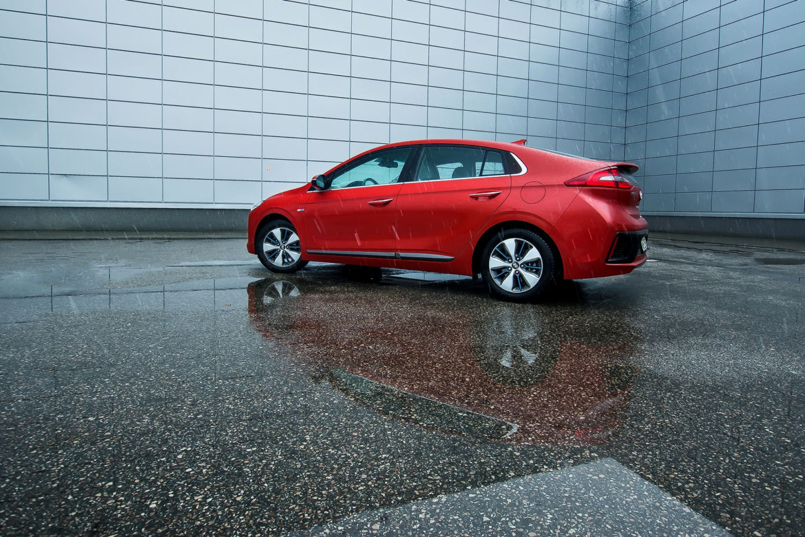 Hyundai IONIQ Plug-in Platinum