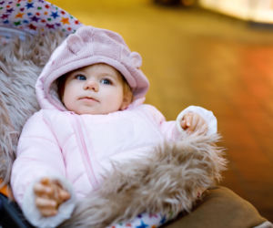 Ten czynnik sprawia, że dzieci śpią jak aniołki po zimowym spacerze