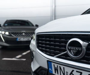 Volvo V60 T8 Twin Engine AWD R-Design AT8 vs. Peugeot 508 SW GT 2.0 BlueHDI 177 KM AT8