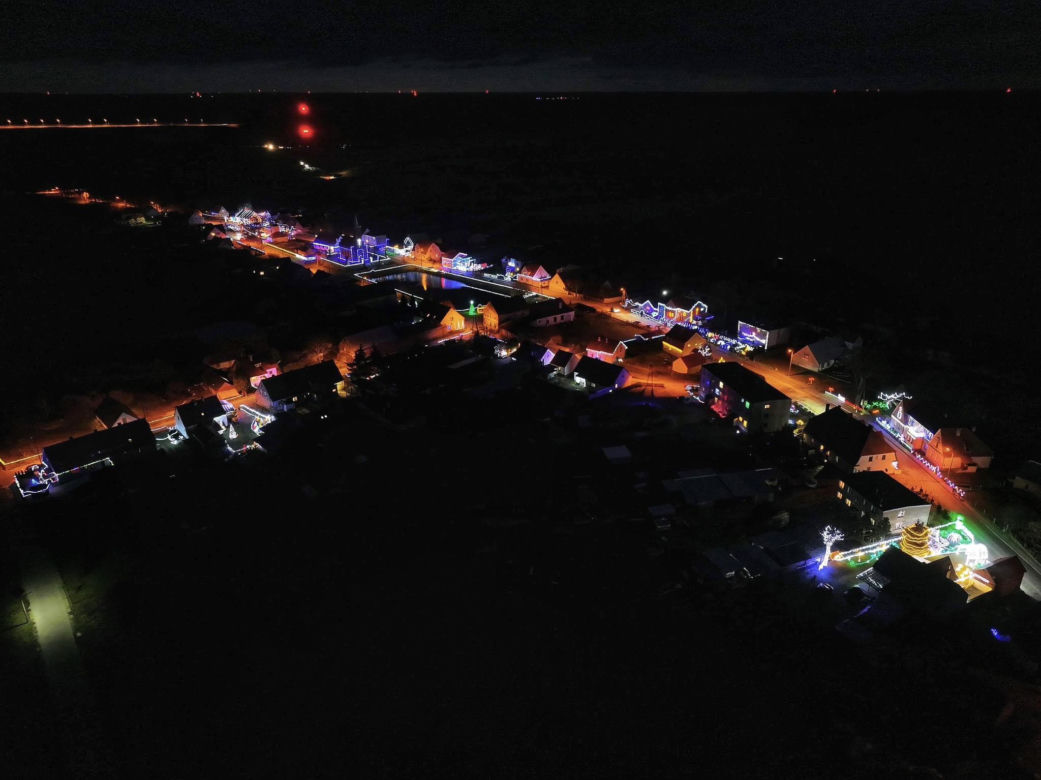 Świąteczne iluminacje w Popowie