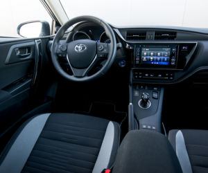 Toyota Auris Touring Sports 1.8 Hybrid Freestyle