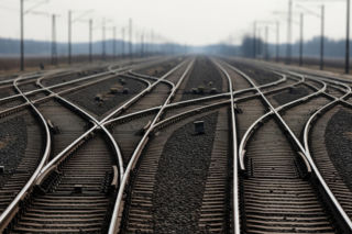 Katastrofa kolejowa pod Warszawą. Czy to sygnał alarmowy dla całej infrastruktury?