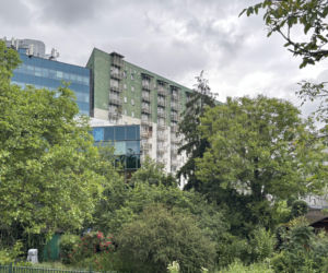 Krzywe balkony przy ul. G. Zapolskiej 42 w Krakowie