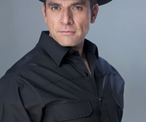  Jorge Salinas, Rogelio z serialu Zakazane Uczucie
