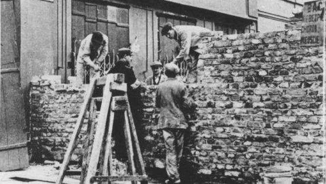 Tak wyglądało życie w warszawskim getcie. Zobacz unikatowe zdjęcia z innego świata [GALERIA] - warszawa.eskainfo.pl